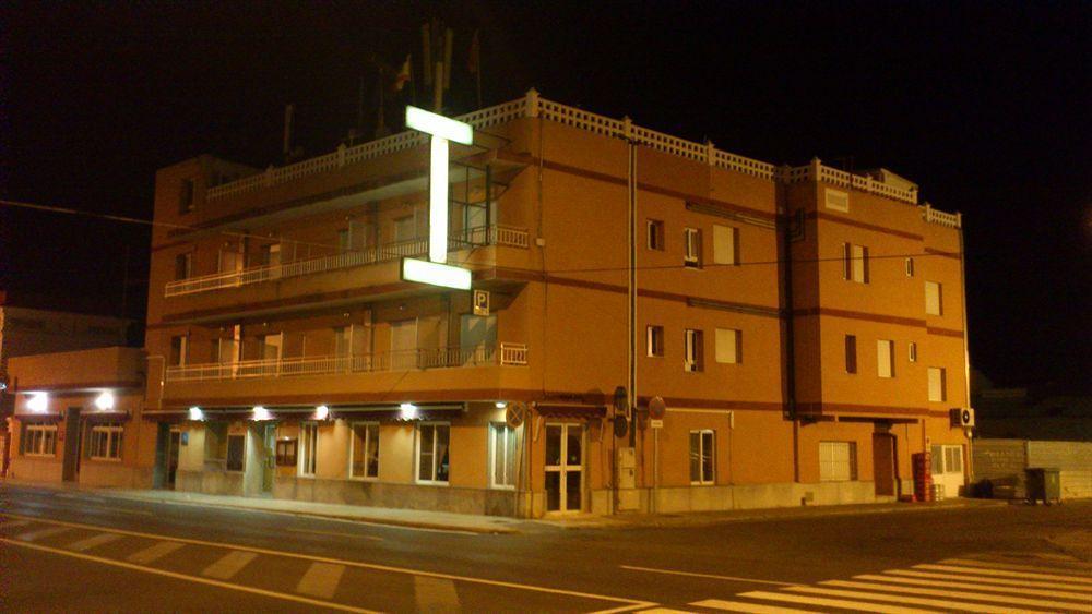 Hotel Trabuco Сантьяго-де-ла-Рибера Экстерьер фото